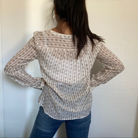 Cute Loft blouse! - Picture 7 of 8
